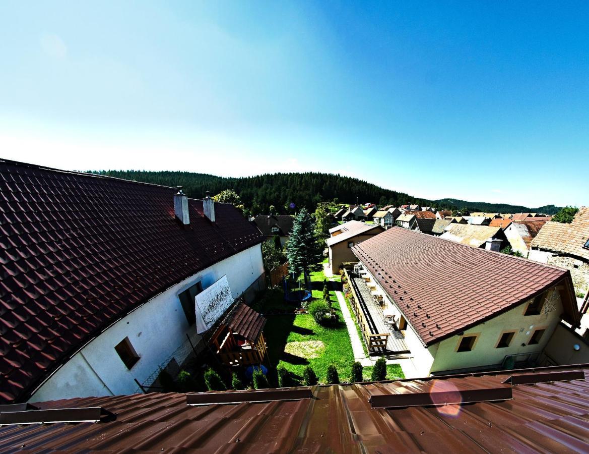 Vila Rhea Vazec Bagian luar foto